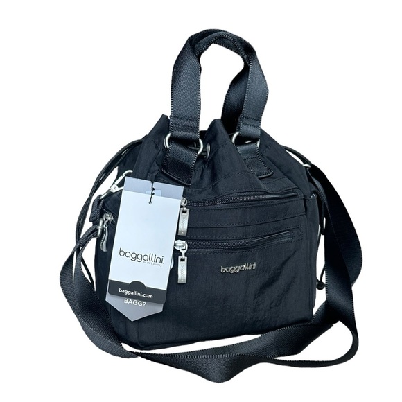 Baggallini Handbags - Baggallini Modern Everywhere Drawstring Bag
